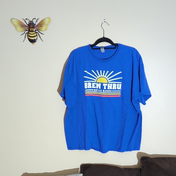 Gildan Blue Short Sleeve Tee - Picture 1 of 6